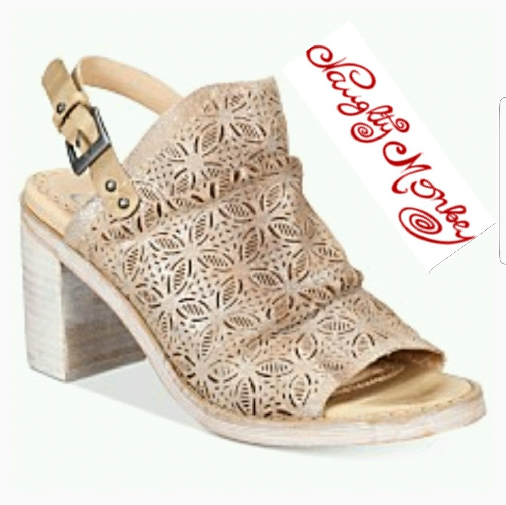 🆕️Naughty Monkey Nyxx Block-Heel Shooties - Picture 2 of 4